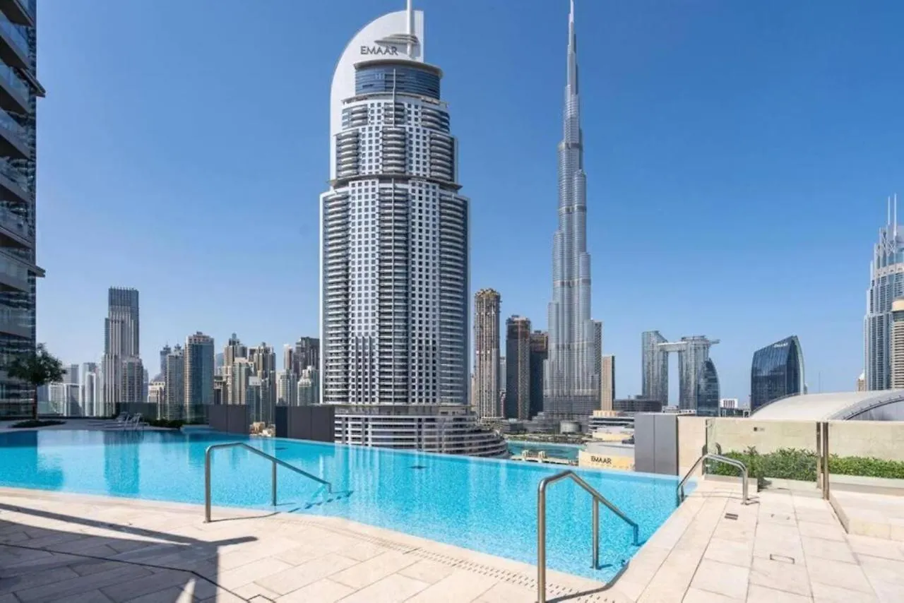 Apartment Luxurious 1 Bedroom Boulevard Point Dubai Mall Access United Arab Emirates