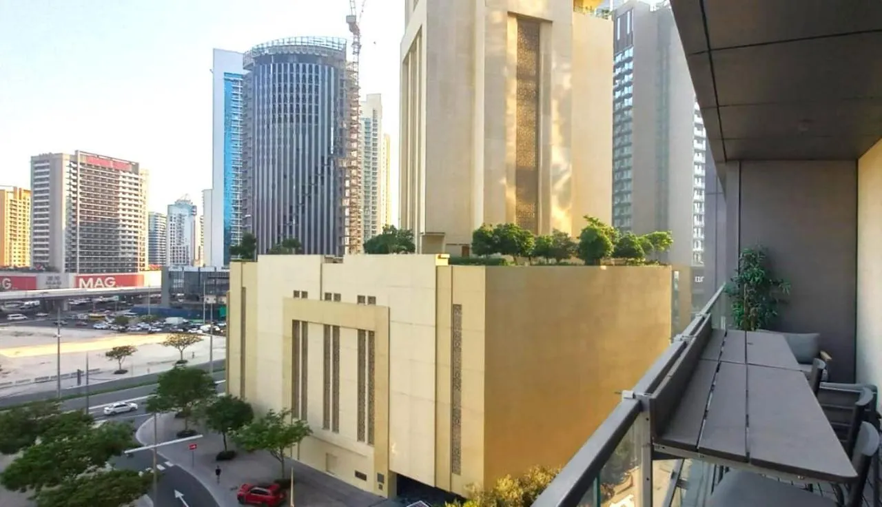 Luxurious 1 Bedroom Boulevard Point Dubai Mall Access