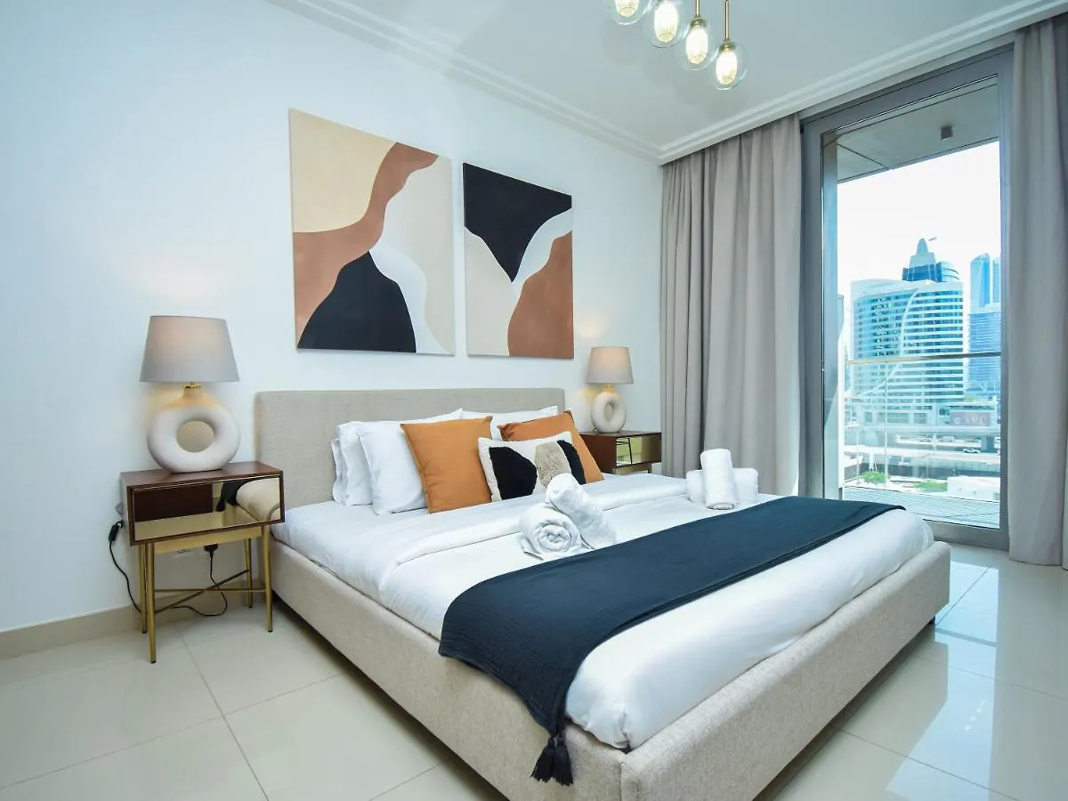 Luxurious 1 Bedroom Boulevard Point Dubai Mall Access contacts