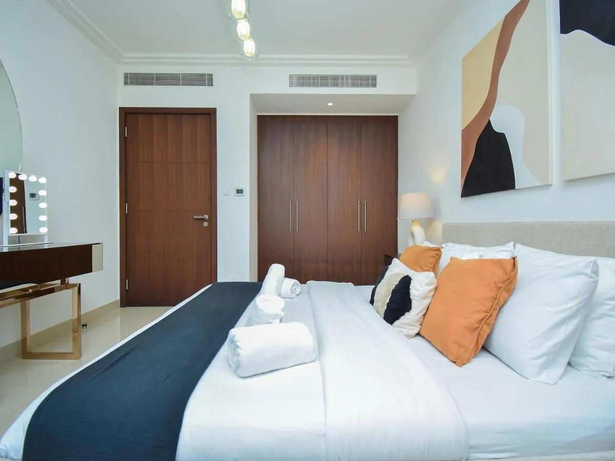 Apartment Luxurious 1 Bedroom Boulevard Point Dubai Mall Access