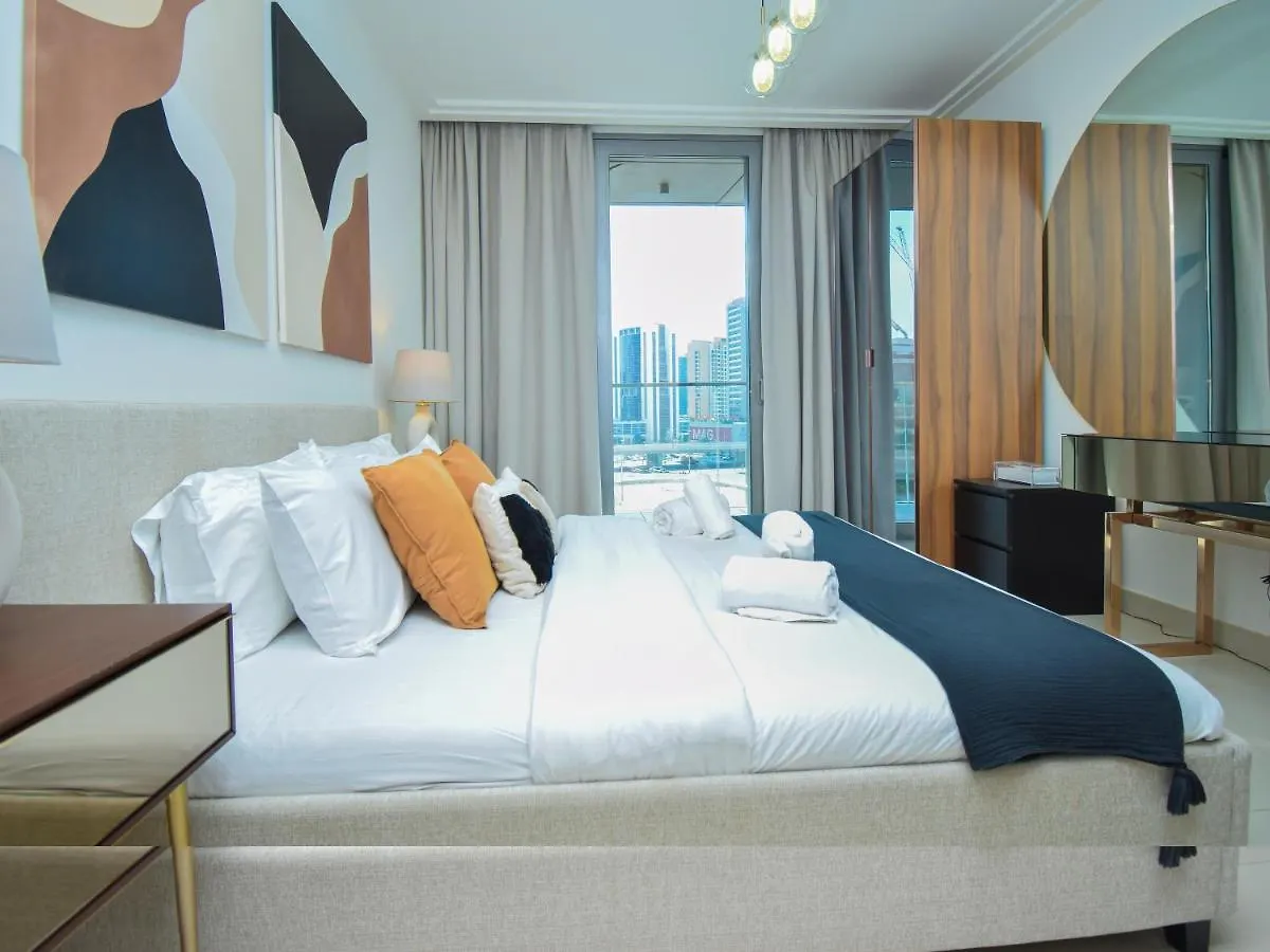Apartment Luxurious 1 Bedroom Boulevard Point Dubai Mall Access